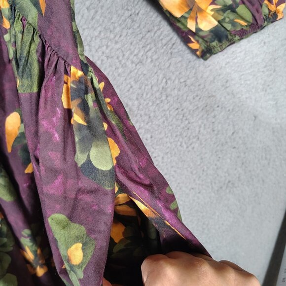 Merlette Dress Women's Medium Purple Floral Print V-Neck Swing Flowy Trapeze - Picture 9 of 12